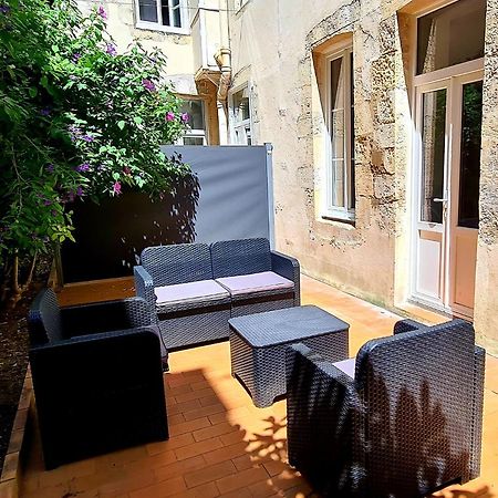 Coeur De La Rochelle Avec Terrasse Apartment Exterior photo